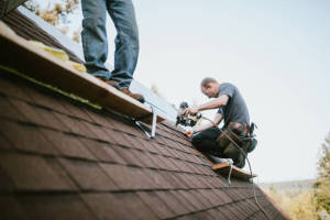 Local Roofers in White Plains, VA